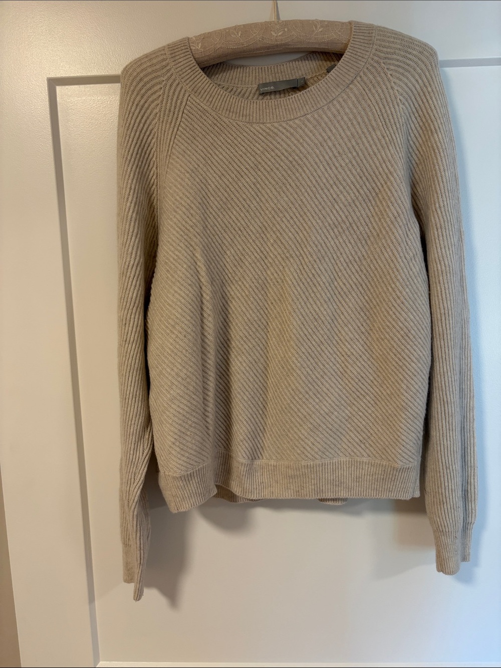 VINCE Diagonal Rib Crew Neck Sweater 70% Wool 30% Cashmere